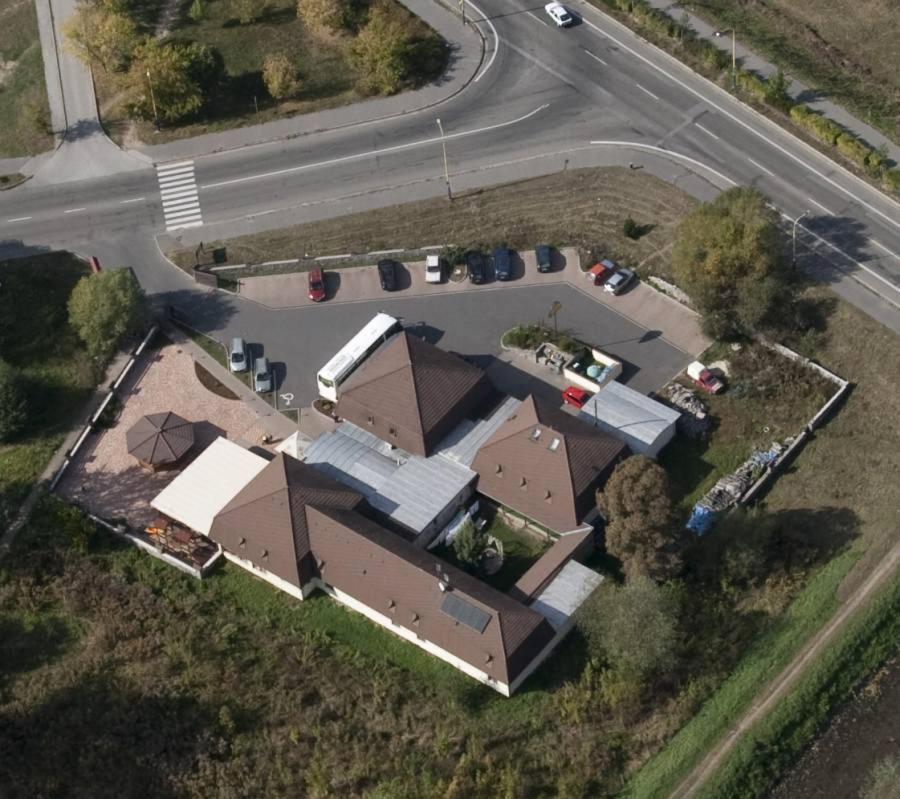 Penzion Almada Зволен Екстер'єр фото